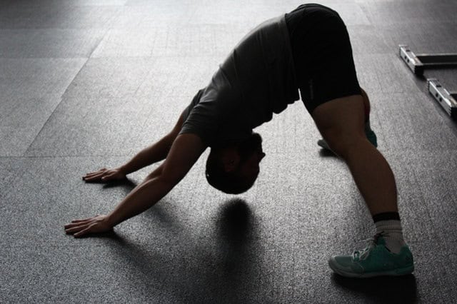 Importancia de los estiramientos antes y después de entrenar