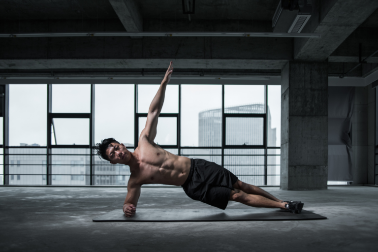 Los mejores ejercicios de abdominales para entrenar en casa