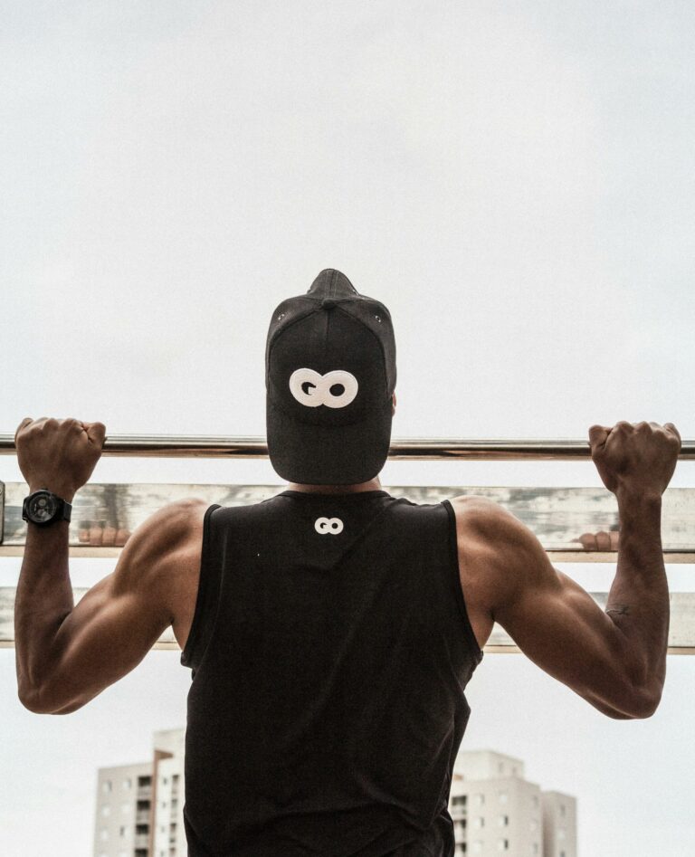 LOS 4 MEJORES EJERCICIOS PARA HOMBRO